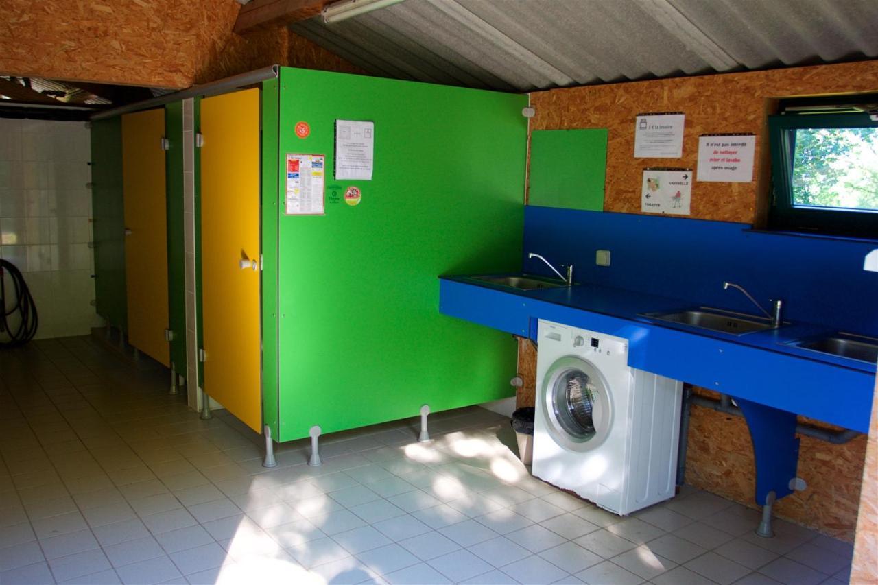 Camping De La Chagnee Saint-Aubin-le-Cloud Exteriör bild